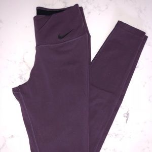 NIKE | Dri-Fit Plum Leggings Size XS